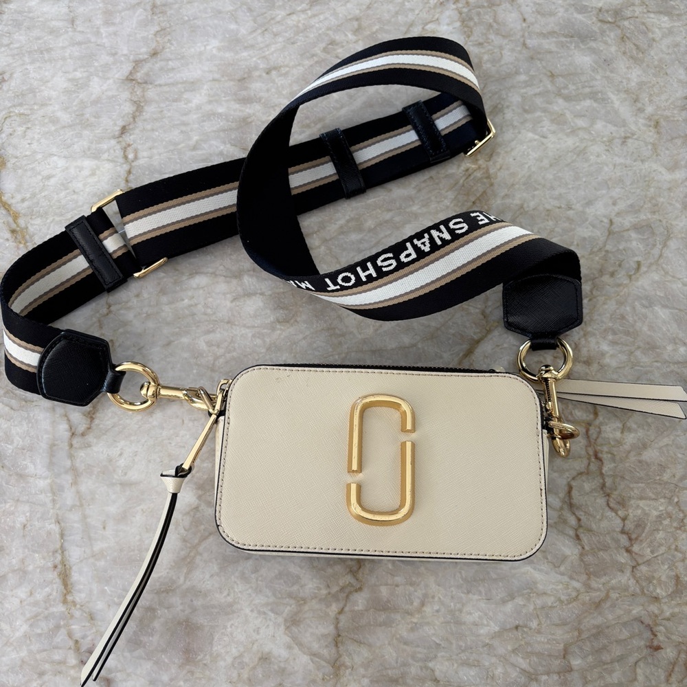 Marc Jacobs Cream and Black Crossbody with Gold Hardware